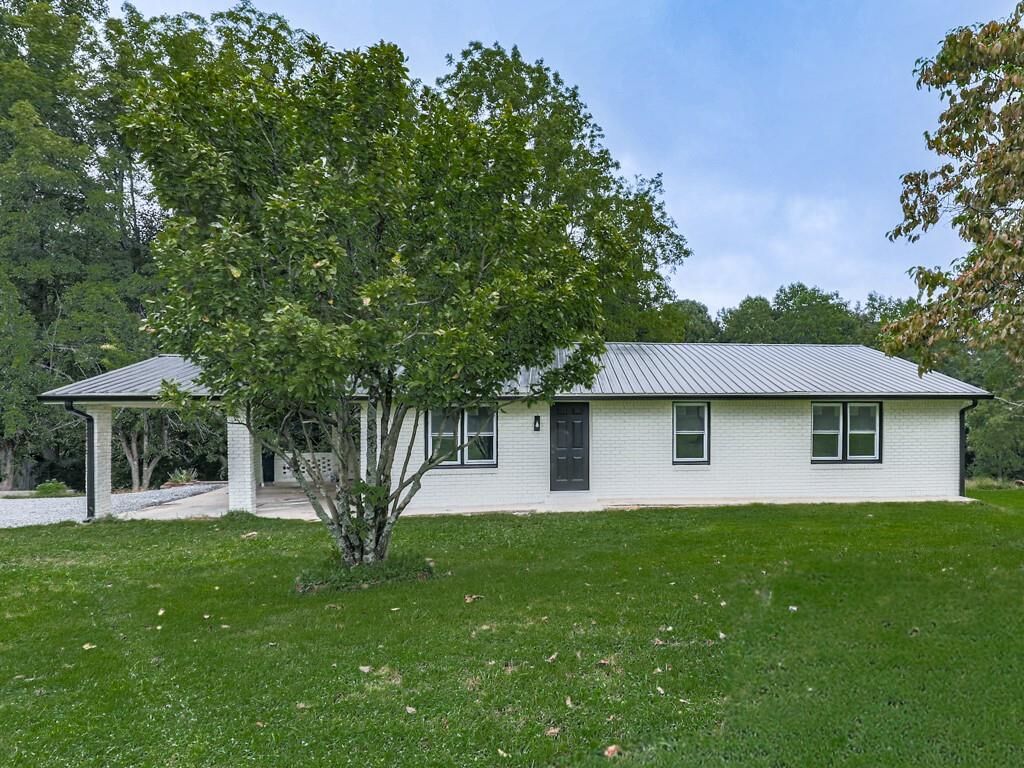 Property Photo:  3011 Refuge Road  GA 30143
