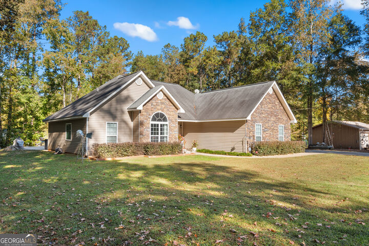 Property Photo:  228 Bradley Road  GA 30233 