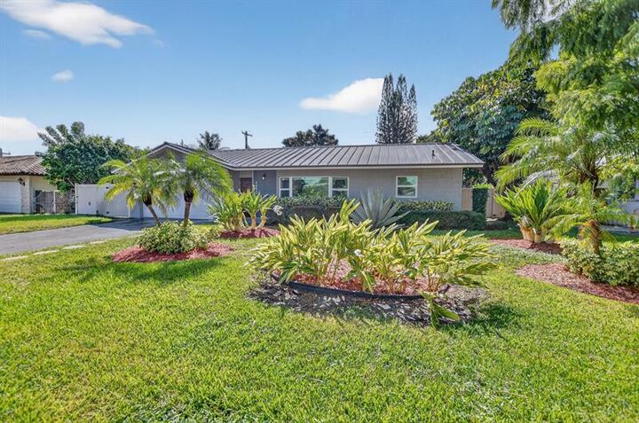 Property Photo:  1650 NW 9th St  FL 33486 