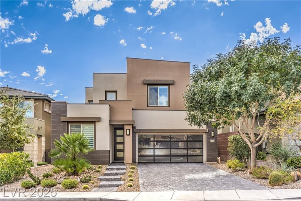Property Photo:  10337 Kesington Drive  NV 89135 