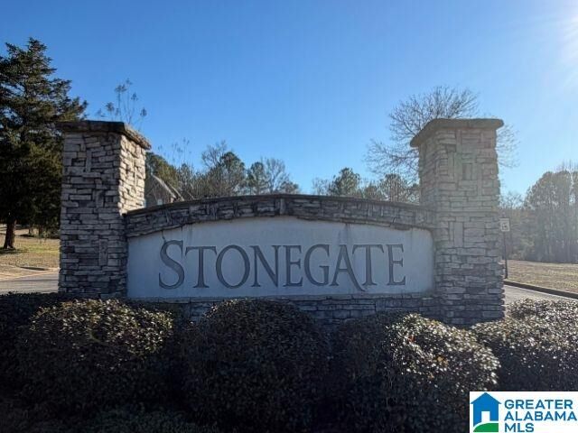 Property Photo: 410 Stonegate Circle AL 35096
