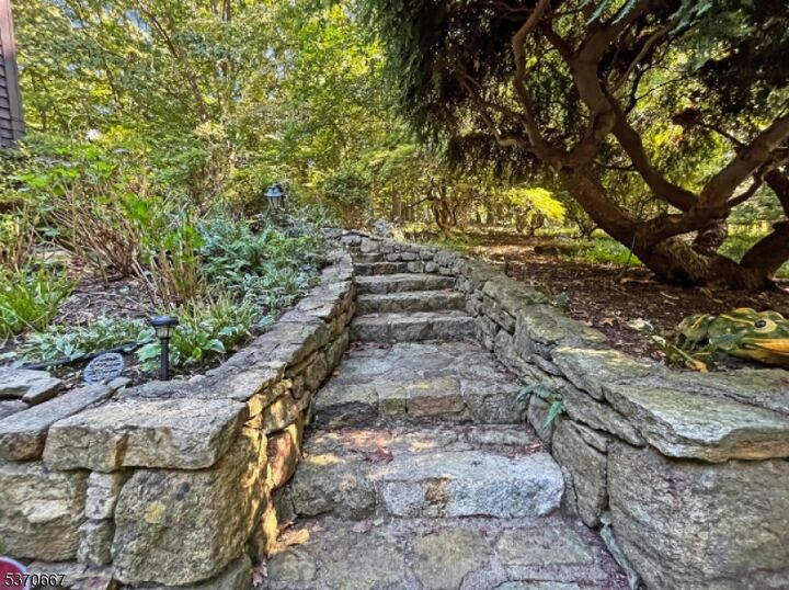 Property Photo:  13 Meadow Lane  NJ 08833