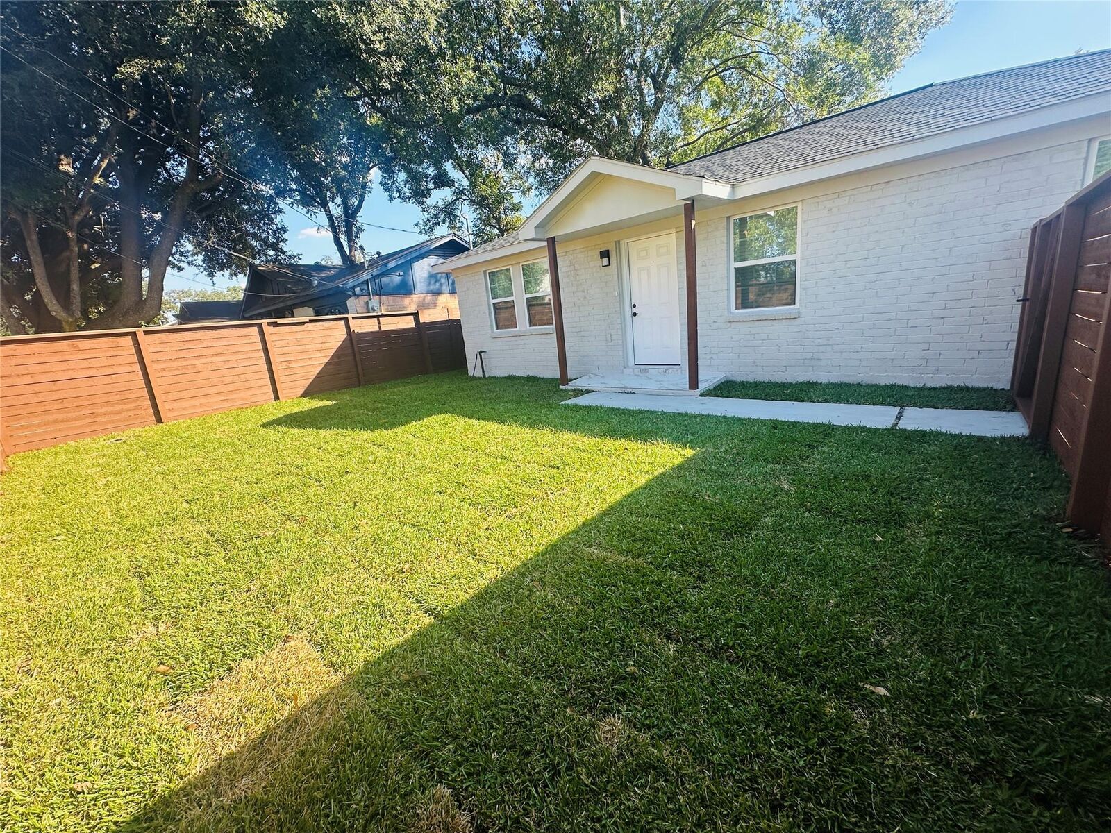 Property Photo:  2531 Walcott Lane  TX 77088 
