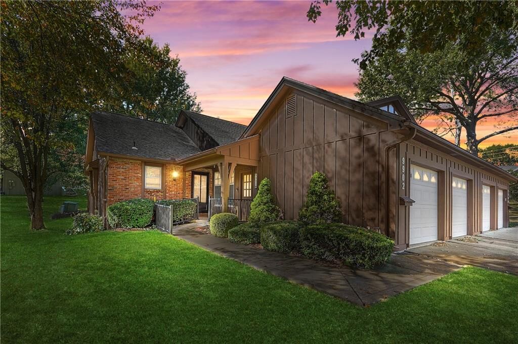 Property Photo:  9902 Edelweiss Circle  KS 66203