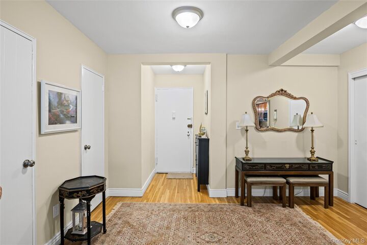 Property Photo:  120 Morris Avenue B5  NY 11570 
