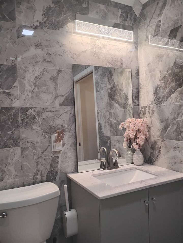 Property Photo:  17 Huntley Court  FL 33844