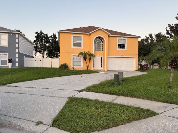 Property Photo:  1001 Ronlin Street  FL 33844