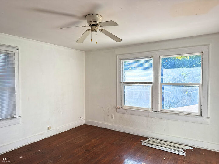 Property Photo:  333 N Chester Avenue  IN 46201