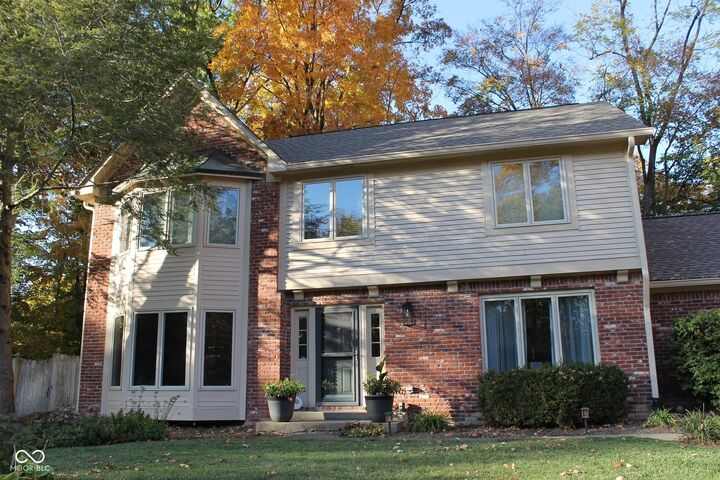 102 Glasgow Lane  Noblesville IN 46060 photo