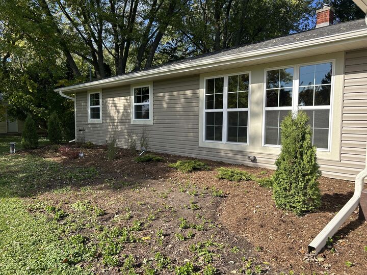 Property Photo:  N35w28682 Old North Shore Dr  WI 53072