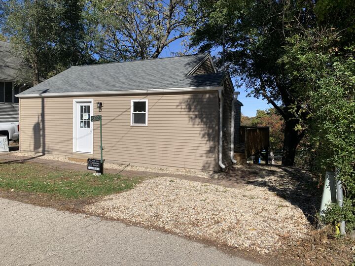 Property Photo:  33312 Fairview Ct  WI 53105 