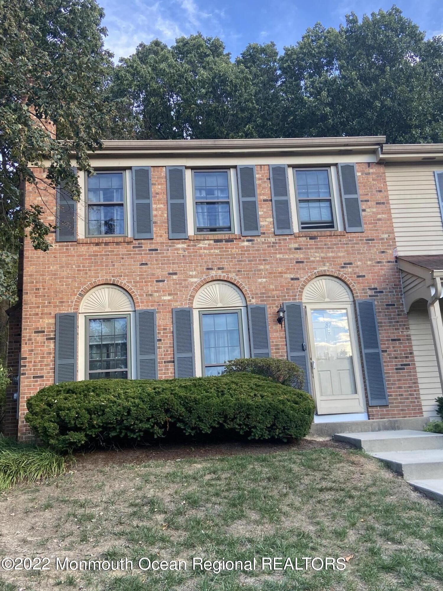 Property Photo:  87 Deptford Court  NJ 07747