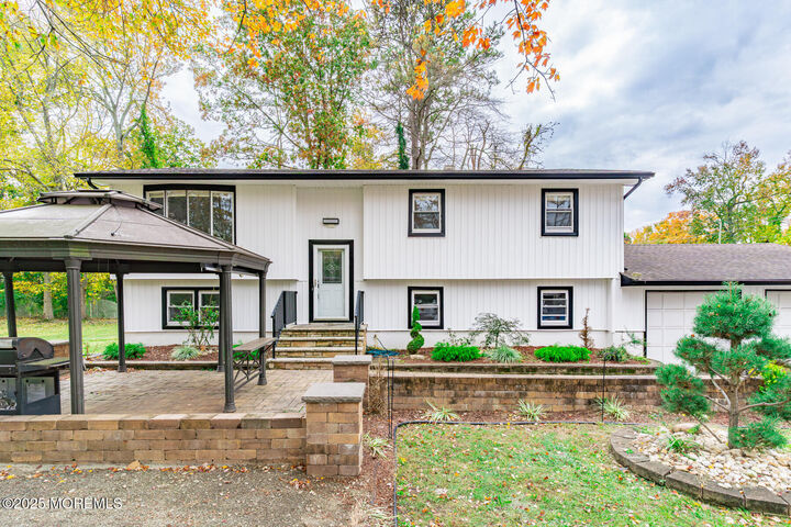 160 Pension Road  Manalapan NJ 07726 photo