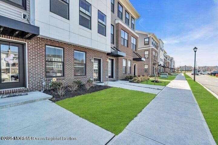 Property Photo:  50 Midway Road S  NJ 07724