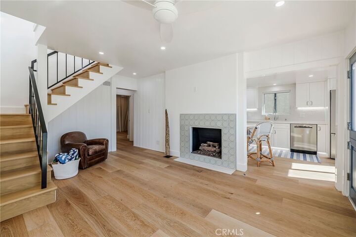 Property Photo:  500 Manhattan Avenue  CA 90254 