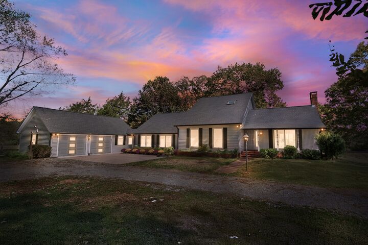 Property Photo: 2159 Verona Caney Rd TN 37091