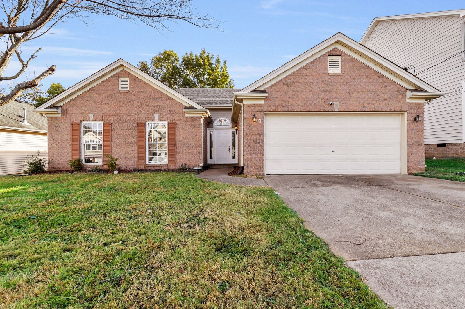 Property Photo:  2521 Kanlow Dr  TN 37013 