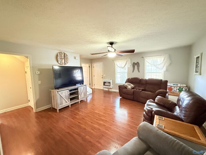 Property Photo:  1103 6th Place NE  AL 35016 