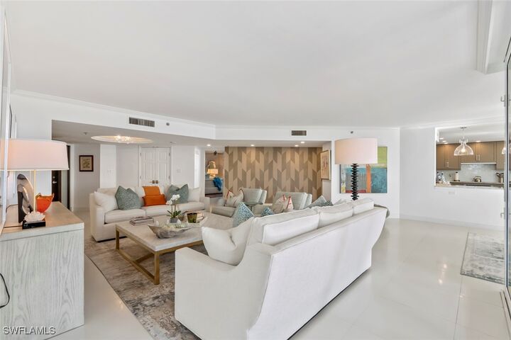 Property Photo:  4251 Gulf Shore Boulevard N 10B  FL 34103 