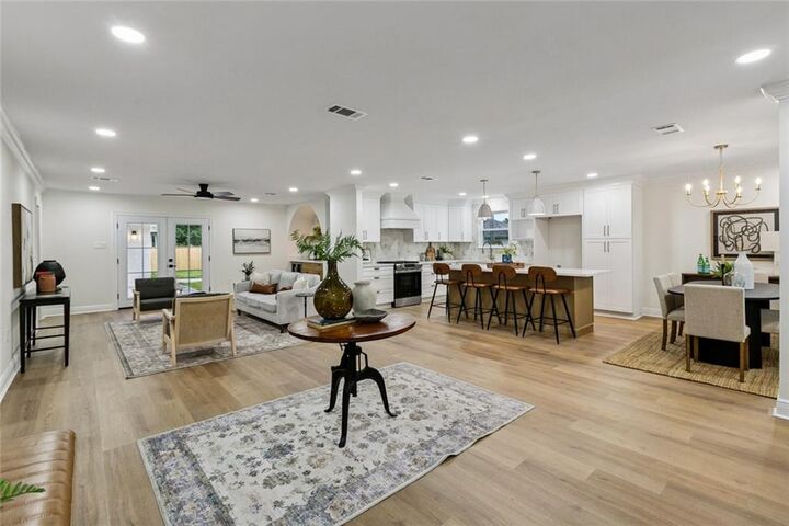 Property Photo:  2012 Edenborn Avenue  LA 70001 