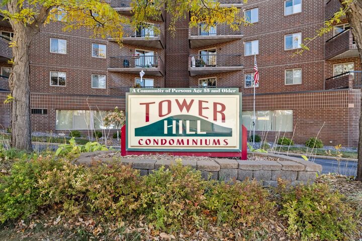 Property Photo:  110 1st Avenue NE 402  MN 55313 