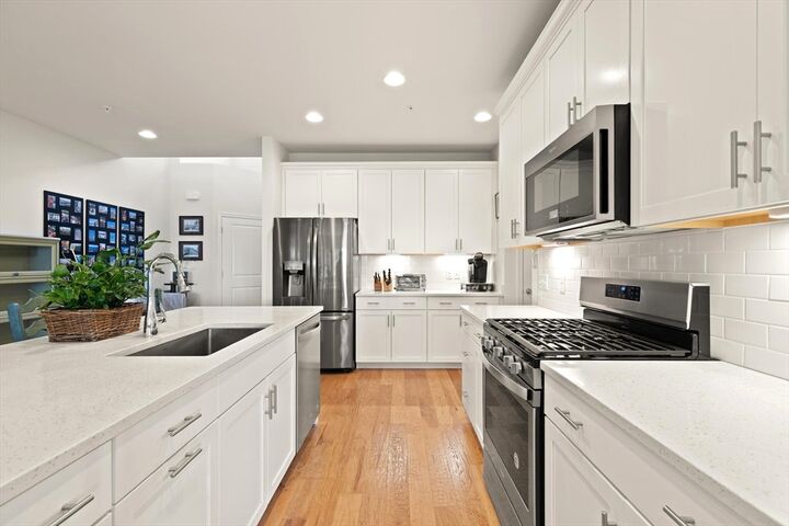 Property Photo:  133 Brooksmont Drive 43  MA 01746