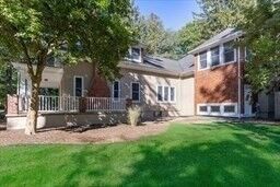 Property Photo:  98 Union St  MA 02356