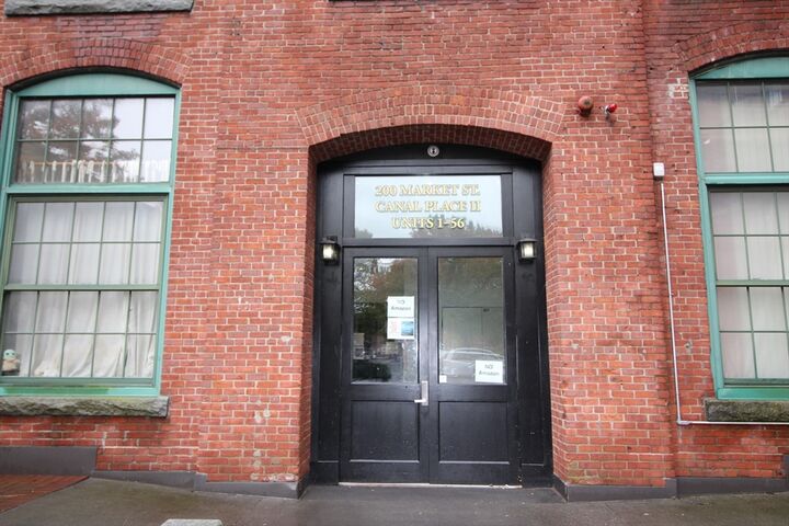 Property Photo:  200 Market Street 17A  MA 01852 