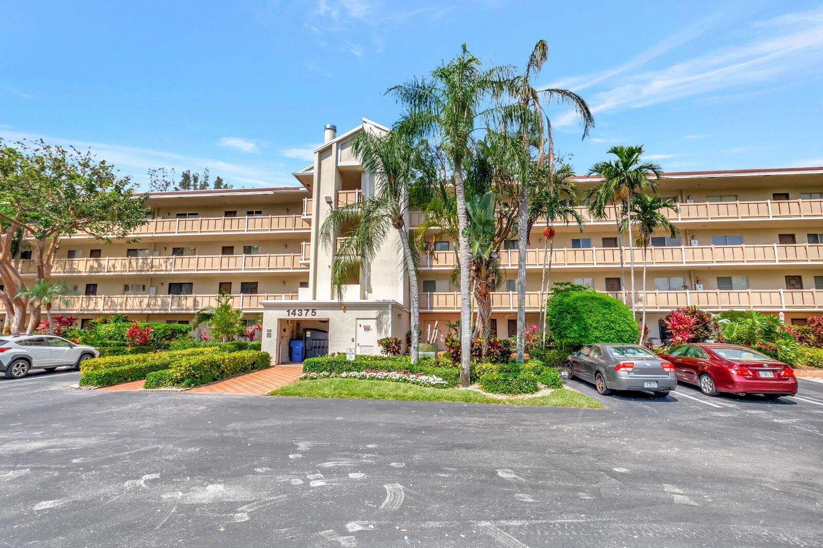 Property Photo:  14375 Strathmore Lane 305  FL 33446