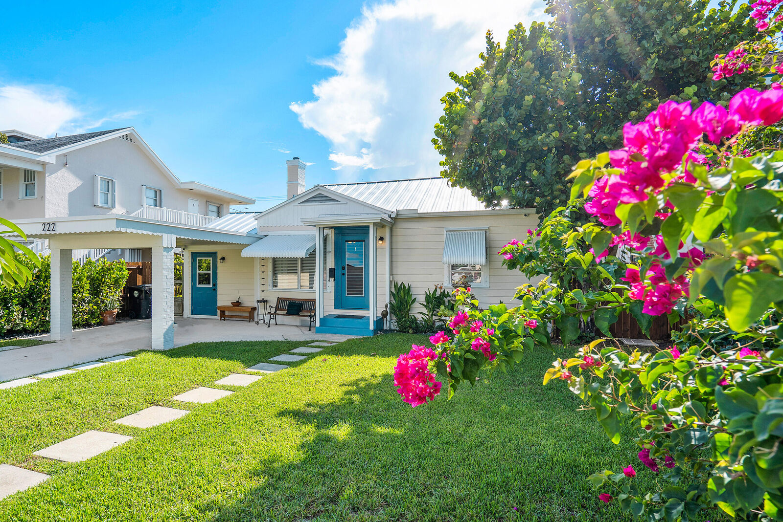 Property Photo:  222 S Lakeside Drive  FL 33460