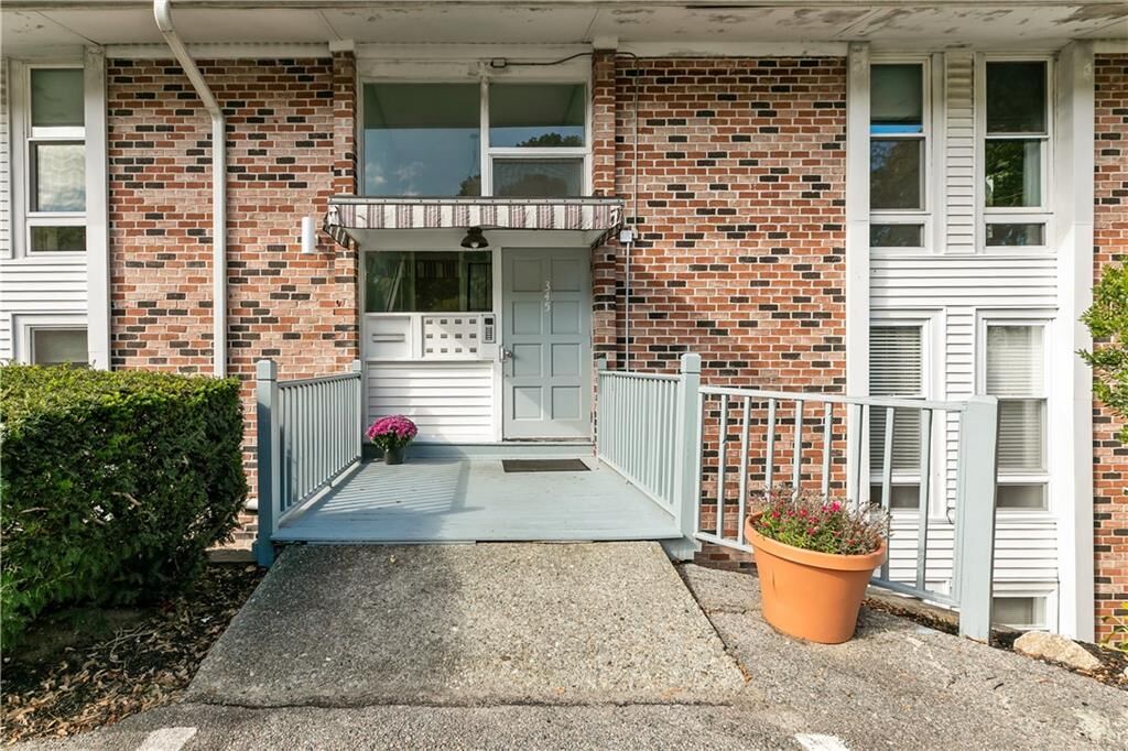Property Photo:  345 Main Road 204  RI 02878