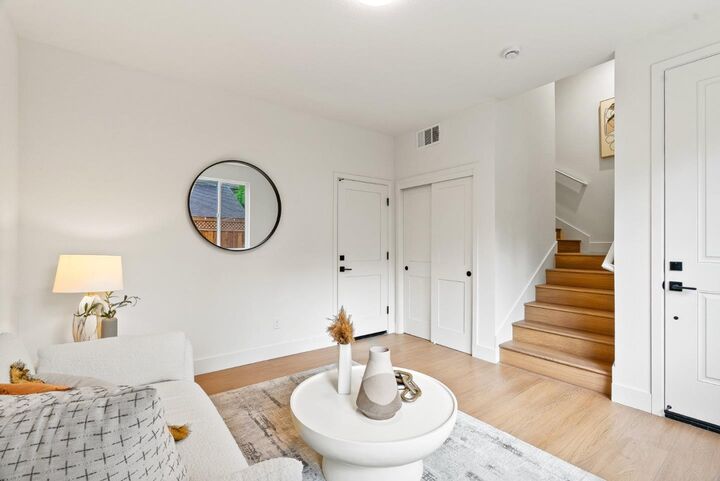 Property Photo:  951 Woodside Road  CA 94061 