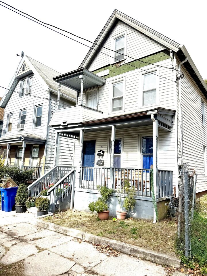 15 Alton Street  New Haven CT 06513 photo