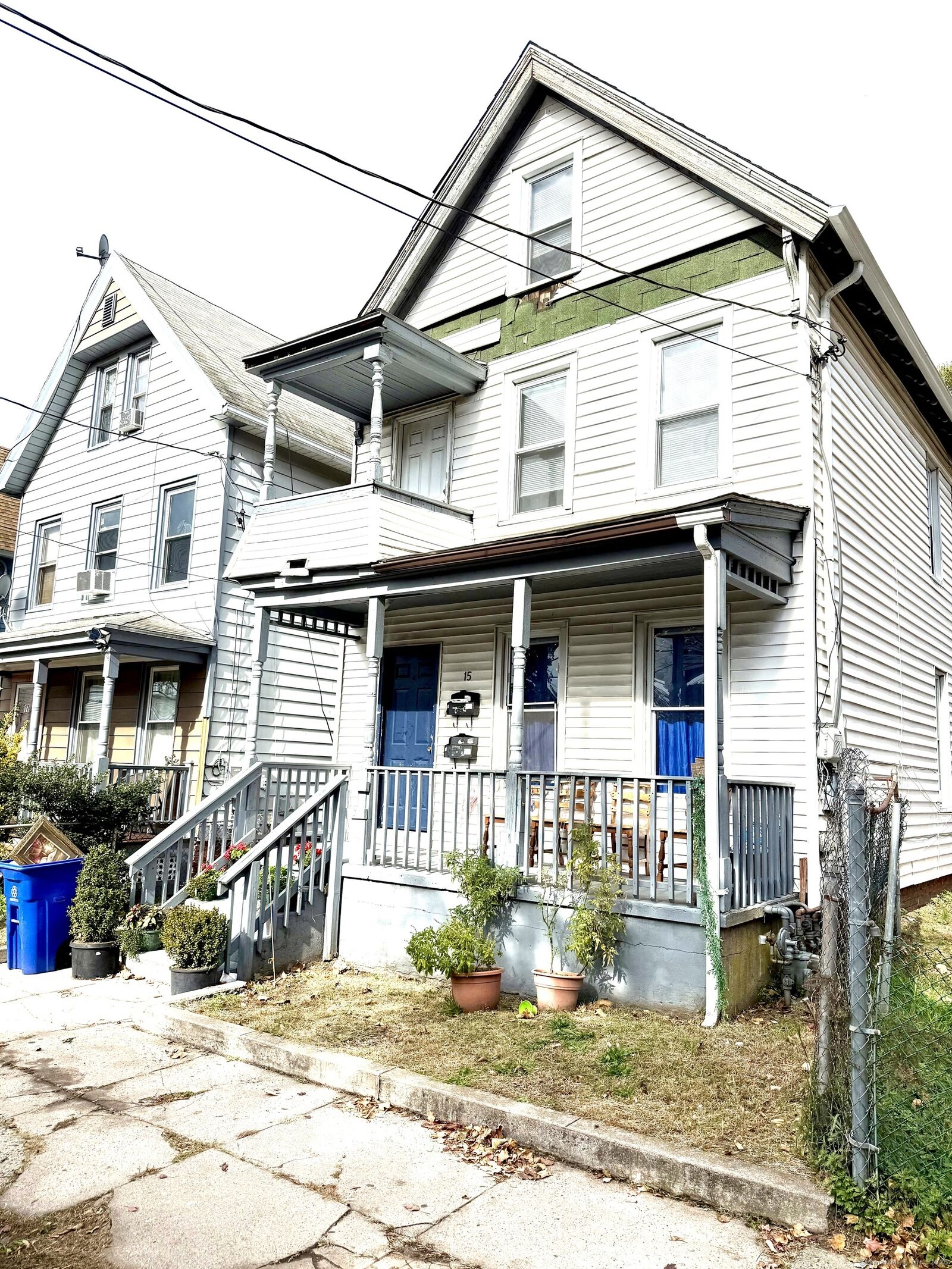 Property Photo: 15 Alton Street CT 06513