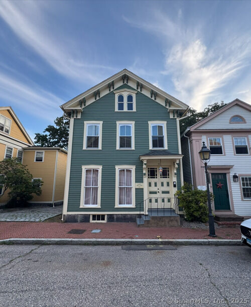 Property Photo:  32 Starr Street  CT 06320 