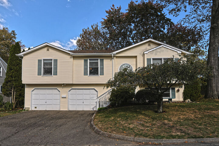 Property Photo:  47 Peak Avenue  CT 06460