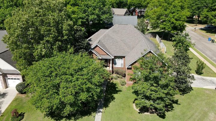 Property Photo:  207 Kilkenny Dr  AL 36303 