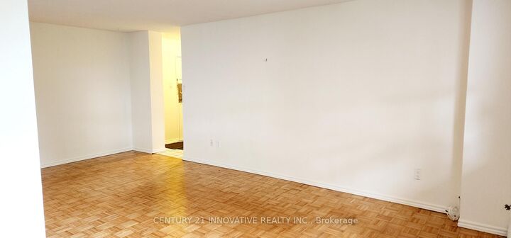 Photo de la propriété:  1950 Kennedy Road 405  ON M1P 4S9 