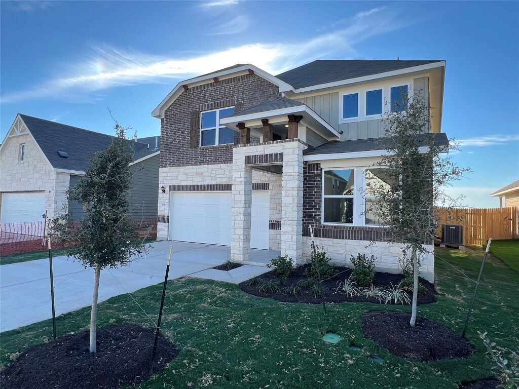 Property Photo: 306 Willow Heights Drive TX 78634