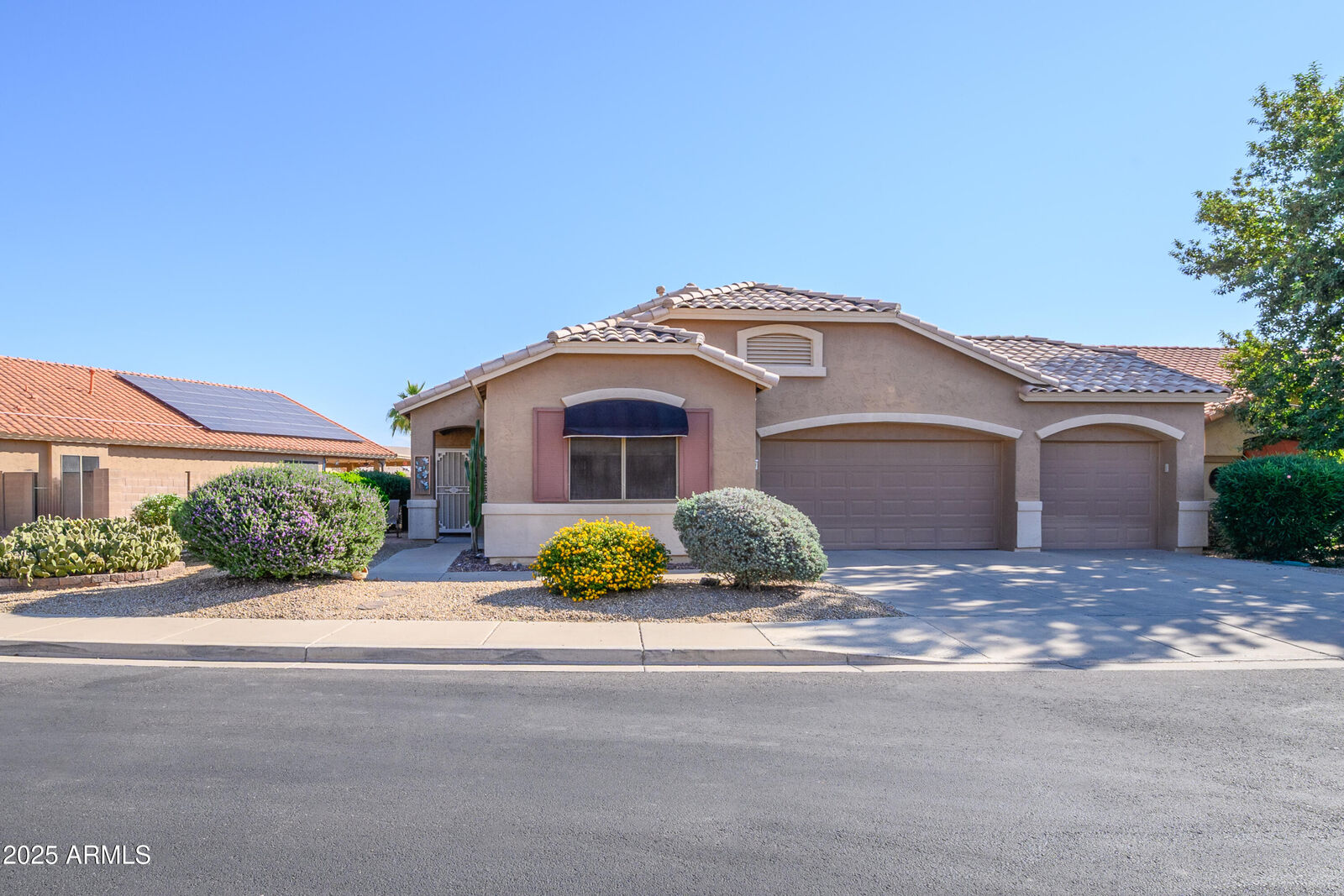 Property Photo: 17219 N Linkletter Lane AZ 85374