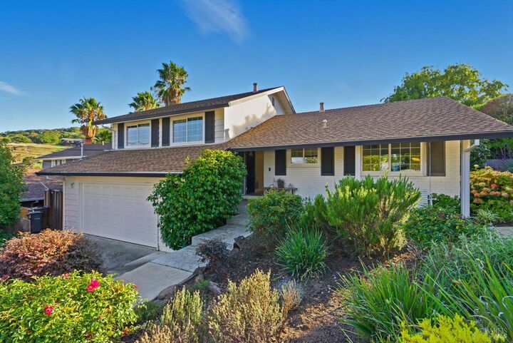 Property Photo:  506 Cedar Hill Drive  CA 94903 