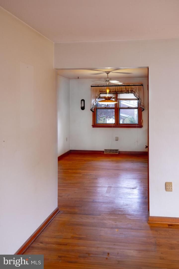 Property Photo:  80 Fourth Avenue  NJ 08619 