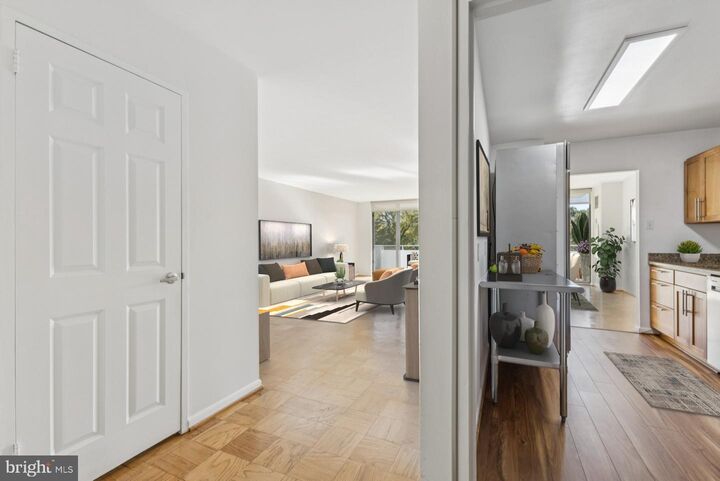 Property Photo:  5101 River Road 718  MD 20816 