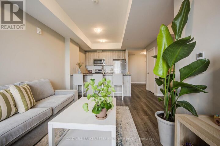 Photo de la propriété: 108 Garment Street 1807 ON N2G 0E2