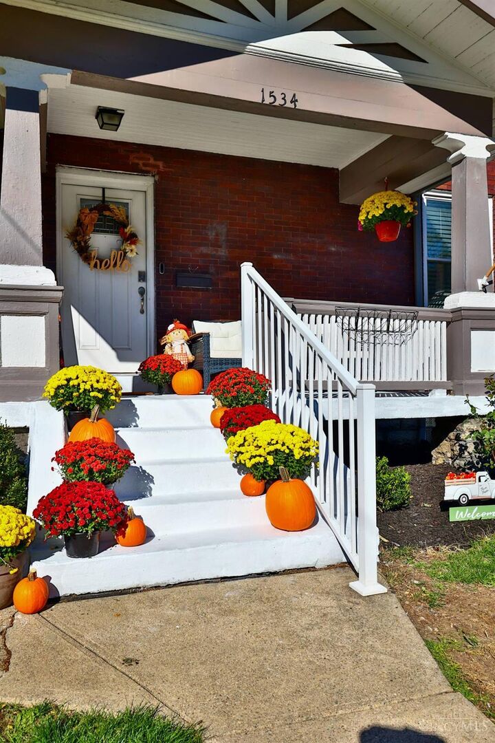 Property Photo:  1534 Dixmont Avenue  OH 45207