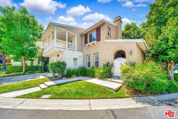 26811 Brookhollow Dr  Valencia CA 91355 photo