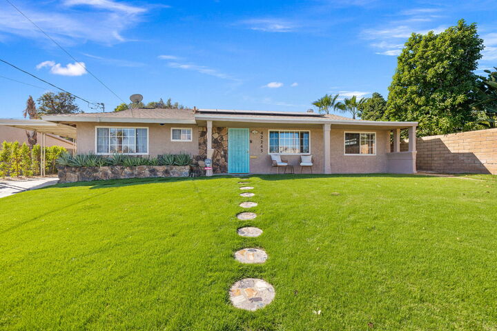 Property Photo:  42245 Kansas Street  CA 92211 