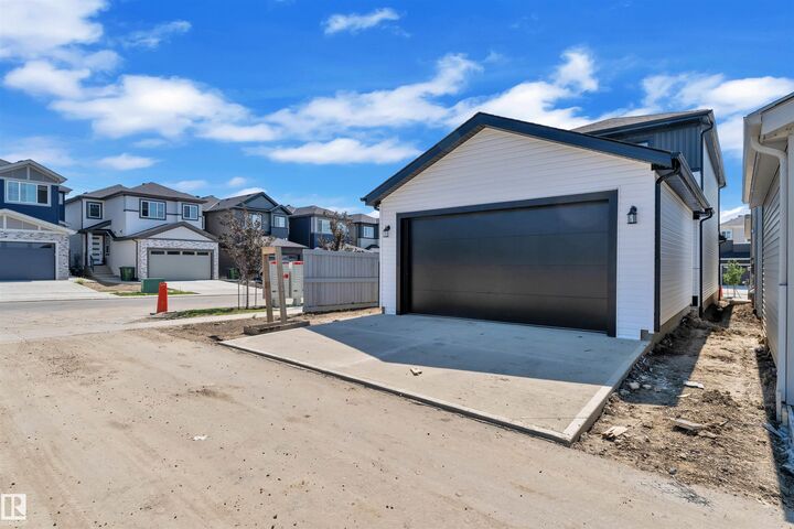 Property Photo: 3502 42 Avenue AB T4X 3G4