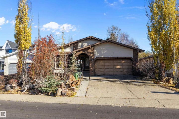 Property Photo:  2031 104A Street NW  AB T6J 5A6 