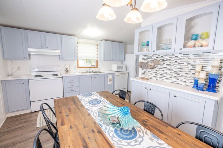 Property Photo: 8275 Seaweed Dr VA 23336